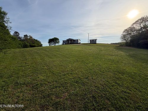 33633 Pond Creek Rd, Philadelphia, TN, 37846-1824 | Card Image