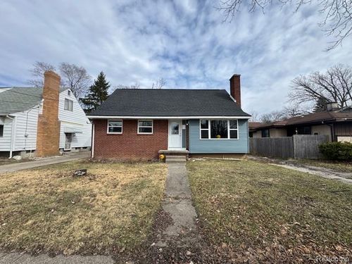 4008 Winona St, Flint, MI, 48504-2117 | Card Image