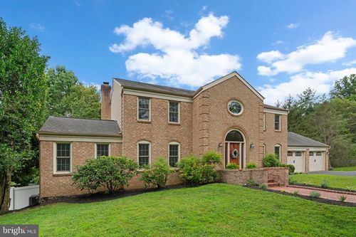 8544 Brickyard Rd, POTOMAC, MD, 20854-4833 | Card Image
