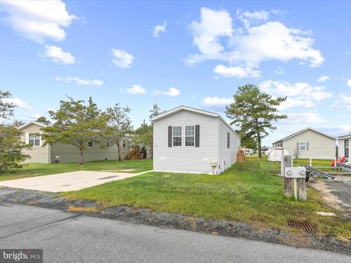 35539 Pine Dr, MILLSBORO, DE, 19966-5876 | Card Image