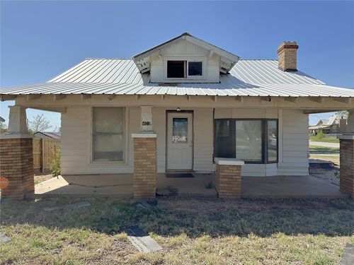 403 S Oklahoma Ave, Mangum, OK, 73554-4835 | Card Image