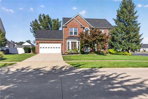 6520 Buck Horn Blvd, Lorain, OH, 44053-1881 | Card Image
