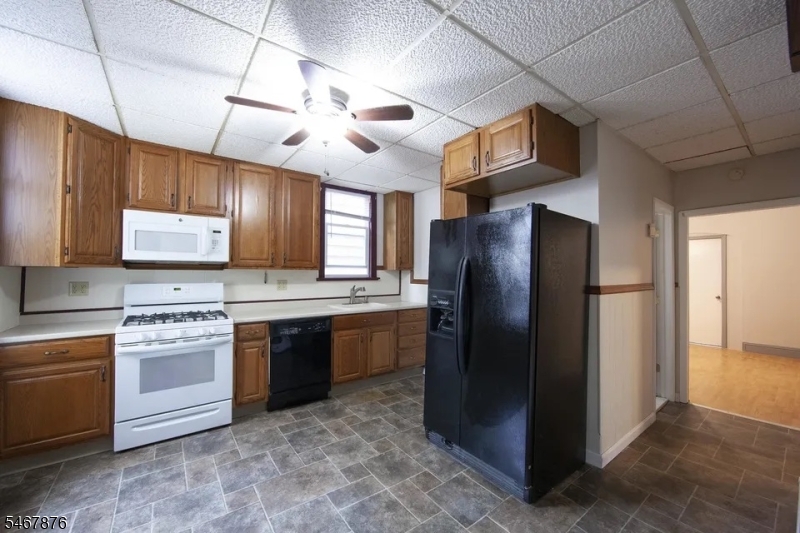 Residential Lease in Bayonne City 5