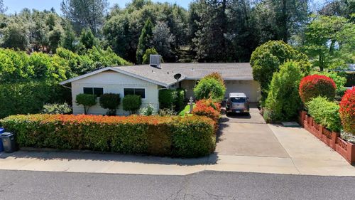 1002 Mark Twain Rd, Angels Camp, CA, 95222-9257 | Card Image