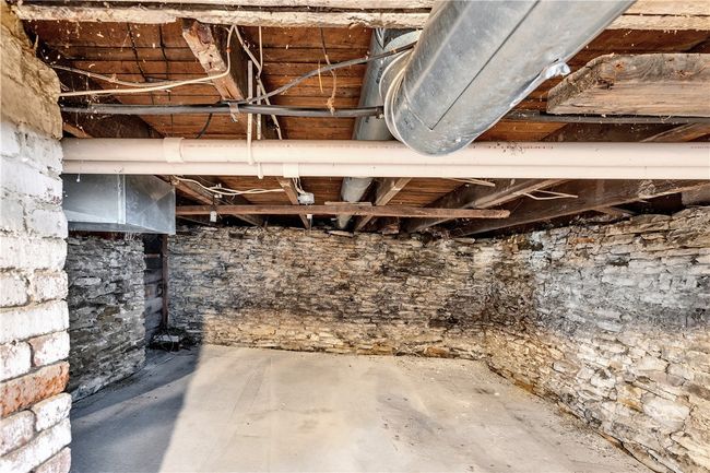 6808 Low St, House other with 3 bedrooms, 2 bathrooms and 3 parking in Mount Pleasant PA | Image 25