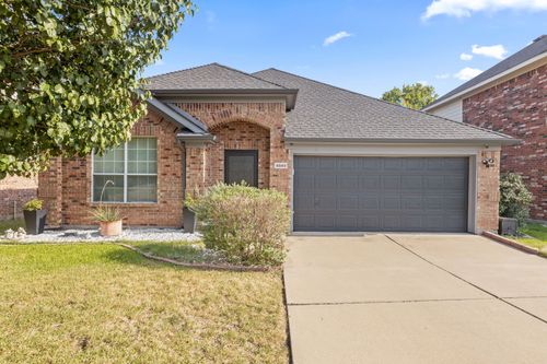 4849 Summer Oaks Ln, Fort Worth, TX, 76123-4651 | Card Image