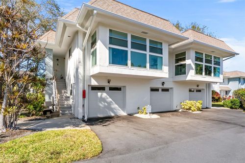 531 Sutton Pl, Longboat Key, FL, 34228-2338 | Card Image