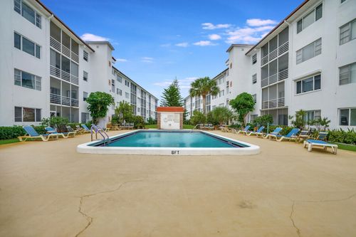 c8-4500 N Flagler Dr, West Palm Beach, FL, 33407-3840 | Card Image