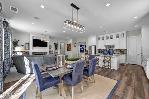 283 Azimuth Way, Verdi, NV, 89439-8062 | Card Image