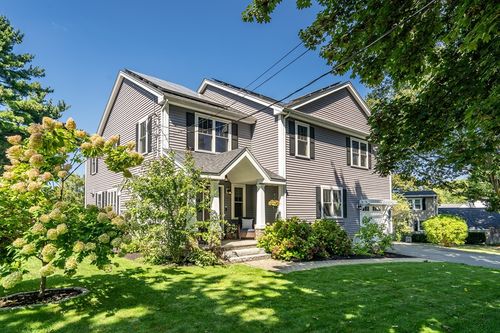 58 Madison Rd, Waltham, MA, 02453-6732 | Card Image