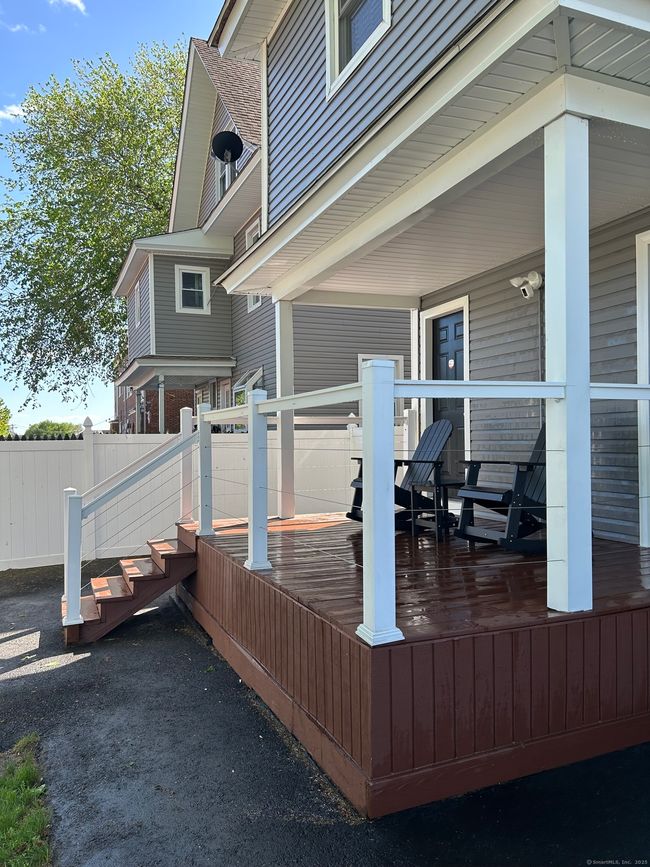 554 Huntington Rd, Home with 6 bedrooms, 4 bathrooms and null parking in Bridgeport CT | Image 38
