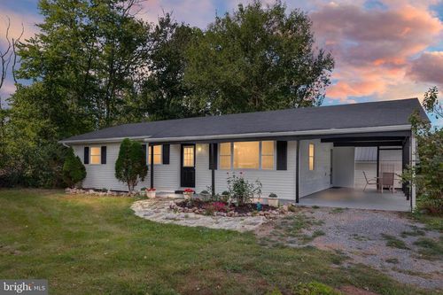 58 South St, KEARNEYSVILLE, WV, 25430-5605 | Card Image