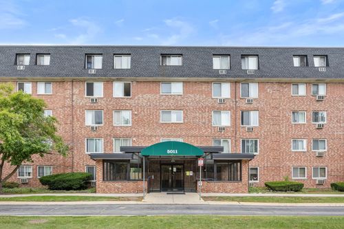 apt-404-5011 Valley Ln, STREAMWOOD, IL, 60107-2928 | Card Image