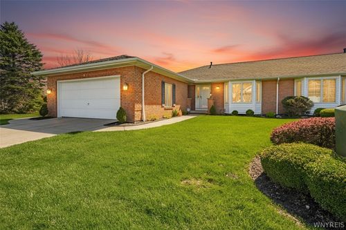 9 Saint Charles Ct, Amherst, NY, 14221 | Card Image