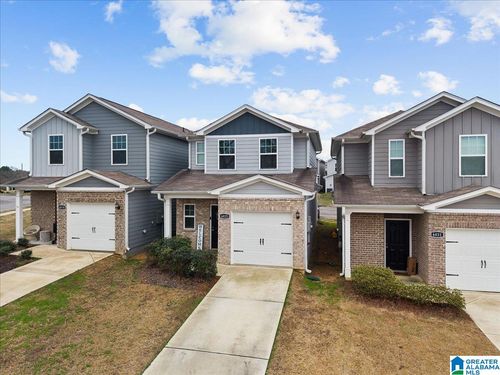 6025 Rainbow Row, PELL CITY, AL, 35128-8217 | Card Image