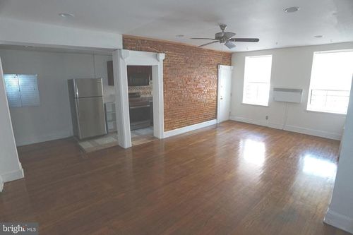 apt-7-804 Cathedral St, BALTIMORE, MD, 21201-0813 | Card Image