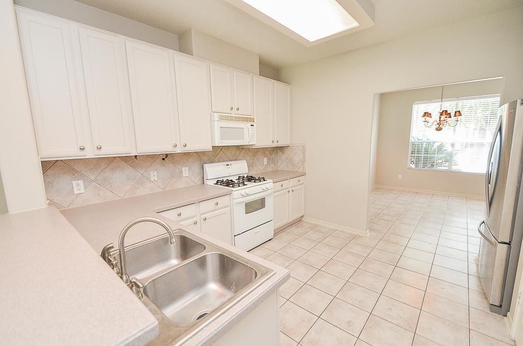Residential Lease in Cypress 4