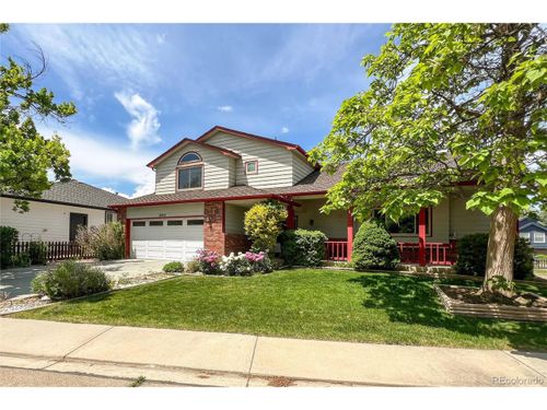 2912 Lake Park Way, Longmont, CO, 80503-7904 | Card Image