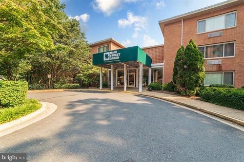 apt-307-10570 Main St, FAIRFAX, VA, 22030-7105 | Card Image