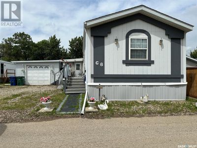 1455 9 Th Ave Ne, House other with 3 bedrooms, 2 bathrooms and null parking in Moose Jaw SK | Image 1