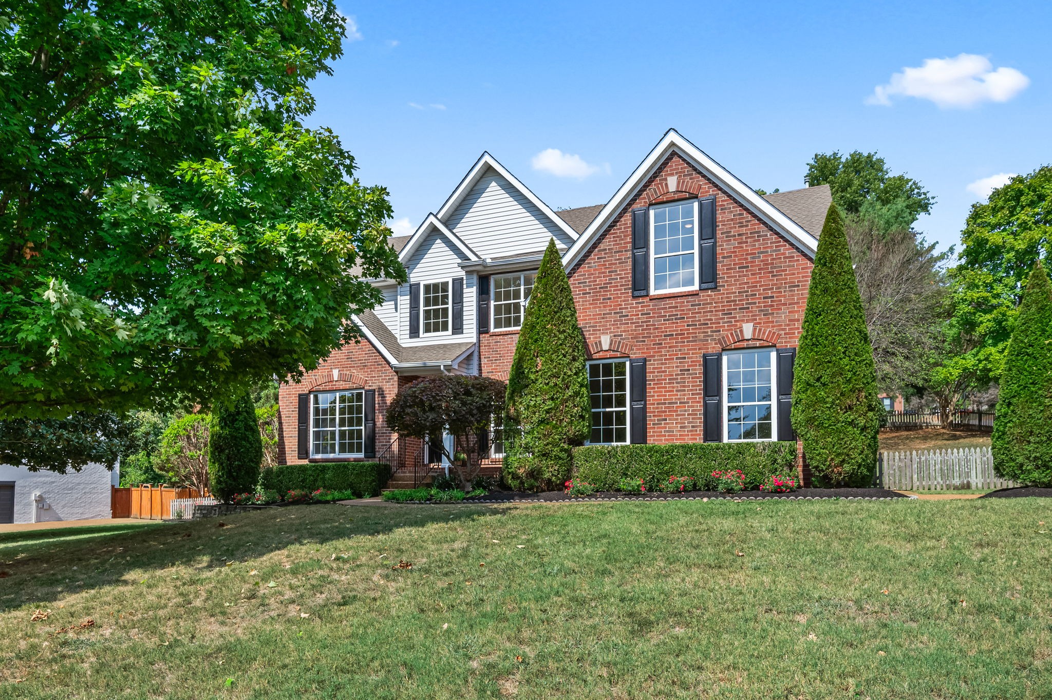 Dandridge Dr, Franklin, TN 37067