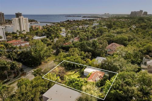 0-1645 S Bayshore Dr, Coconut Grove, FL, 33133-4213 | Card Image
