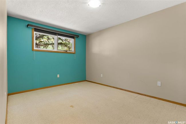 227 &amp; 229 Lakeview Ave, House other with 2 bedrooms, 2 bathrooms and 12 parking in Silton SK | Image 21