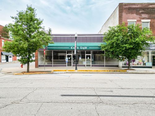 500 W Reed St, MOBERLY, MO, 65270-1510 | Card Image