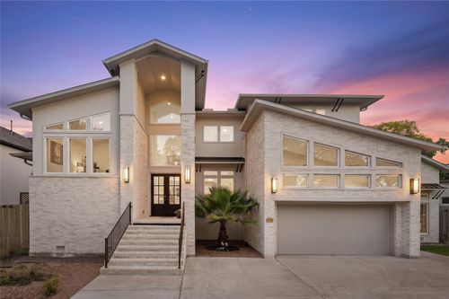 2215 Macarthur St, Houston, TX, 77030-2011 | Card Image