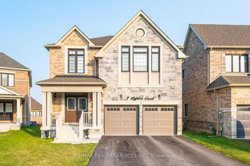 7 Byblos Court, East Gwillimbury, ON, L6N0T3 | Card Image