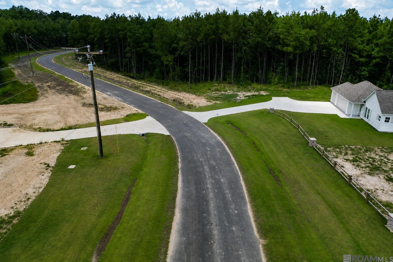 Land in Livingston 5