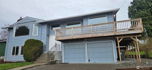 1135 N Heatherwood W, Tacoma, WA, 98406 | Card Image