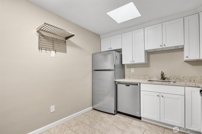 C6 - 4300 Ne Sunset Blvd, Condo with 1 bedrooms, 1 bathrooms and 1 parking in Renton WA | Image 6