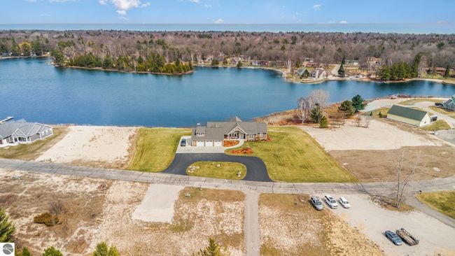 7270 Shoreview Dr, House other with 4 bedrooms, 4 bathrooms and null parking in Oscoda MI | Image 44