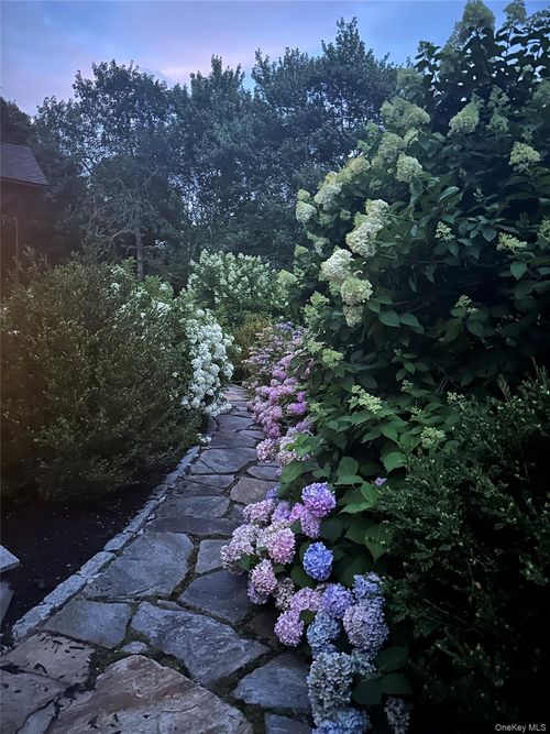 57 S White Rock Rd, Holmes, NY, 12531-5405 | Card Image