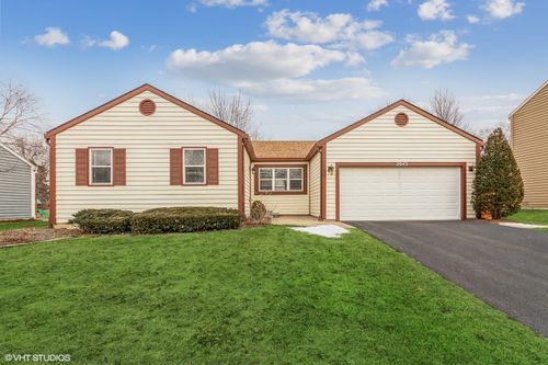 2043 University Dr, Naperville, IL, 60565-2983 | Card Image