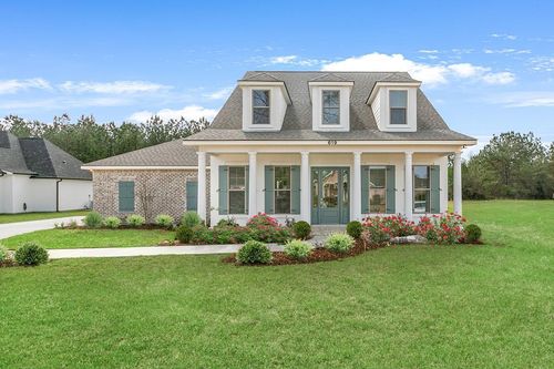 619 Deason Dr, Picayune, MS, 39466-3941 | Card Image
