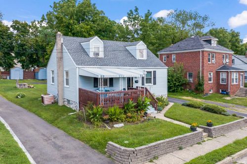 37 W Charleston Ave, Lawnside, NJ, 08045-1201 | Card Image