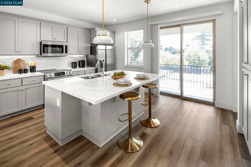 2812 Chattleton Ln, San Pablo, CA, 94806-3753 | Card Image