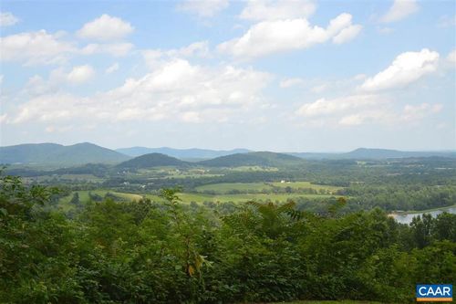19 Top Ridge Rd, STANARDSVILLE, VA, 22973-2682 | Card Image