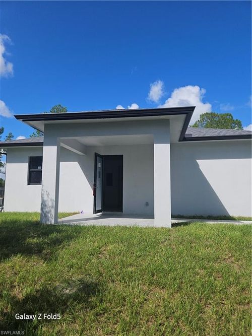 2586 Randall Blvd, Naples, FL, 34120-3694 | Card Image