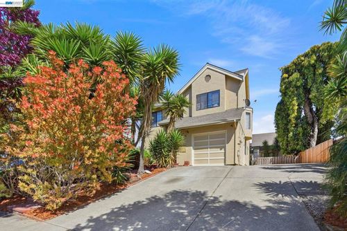 1714 Chestnut St, Oakland, CA, 94607-2950 | Card Image