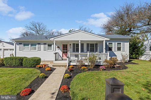 19 S 5th St, Del Haven, NJ, 08251-3404 | Card Image