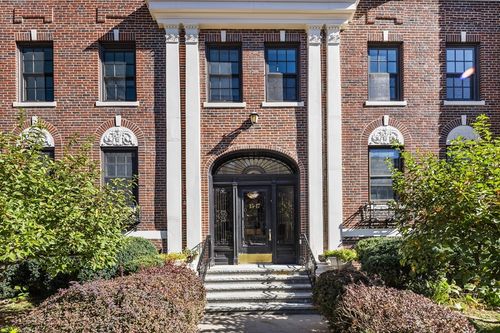 unit-2-17-15 James St, Brookline, MA, 02446-3762 | Card Image