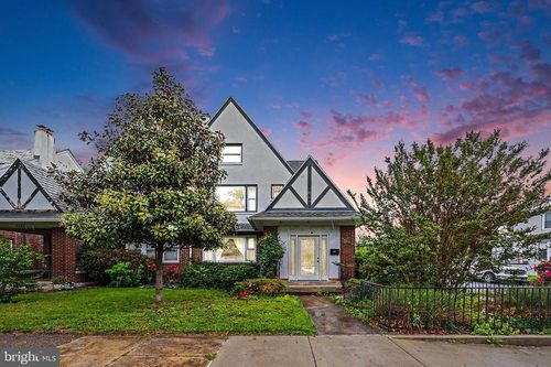 2501 N 2nd St, HARRISBURG, PA, 17110-1107 | Card Image