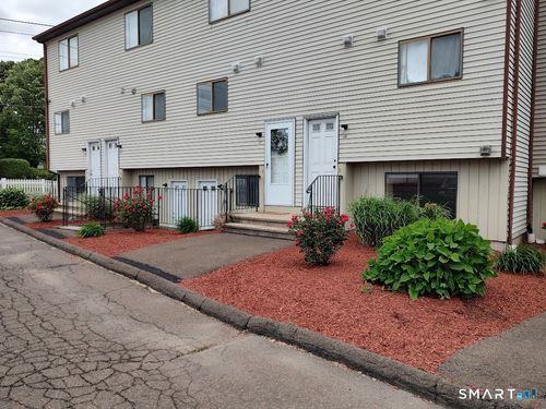 16-790 First Ave, West Haven, CT, 06516-2771 | Card Image