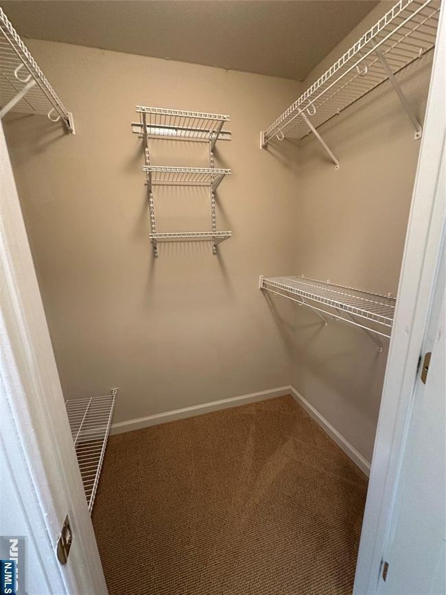 35 Magnolia Way, House attached with 3 bedrooms, 3 bathrooms and null parking in North Haledon NJ | Image 29