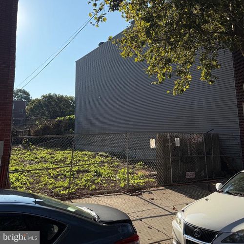 1411 N Bouvier St, PHILADELPHIA, PA, 19121-4214 | Card Image