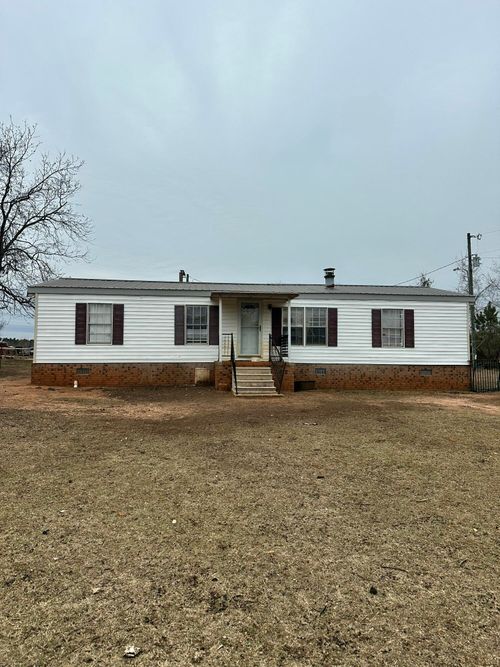 6995 Arthur Gayle Rd, Wedgefield, SC, 29168-9585 | Card Image