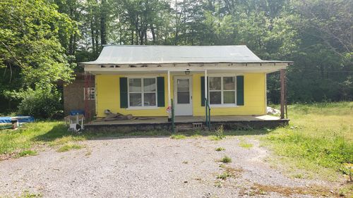1260 Indian Mound Rd, Indian Mound, TN, 37079-5434 | Card Image